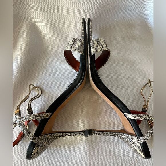 Diane Von Furstenberg snakeskin sandals with gold ankle strap, size 7. - Picture 6 of 7